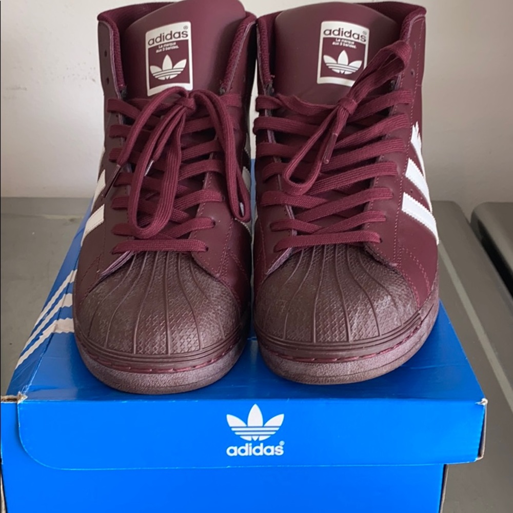 Addidas Pro Model Sneakers